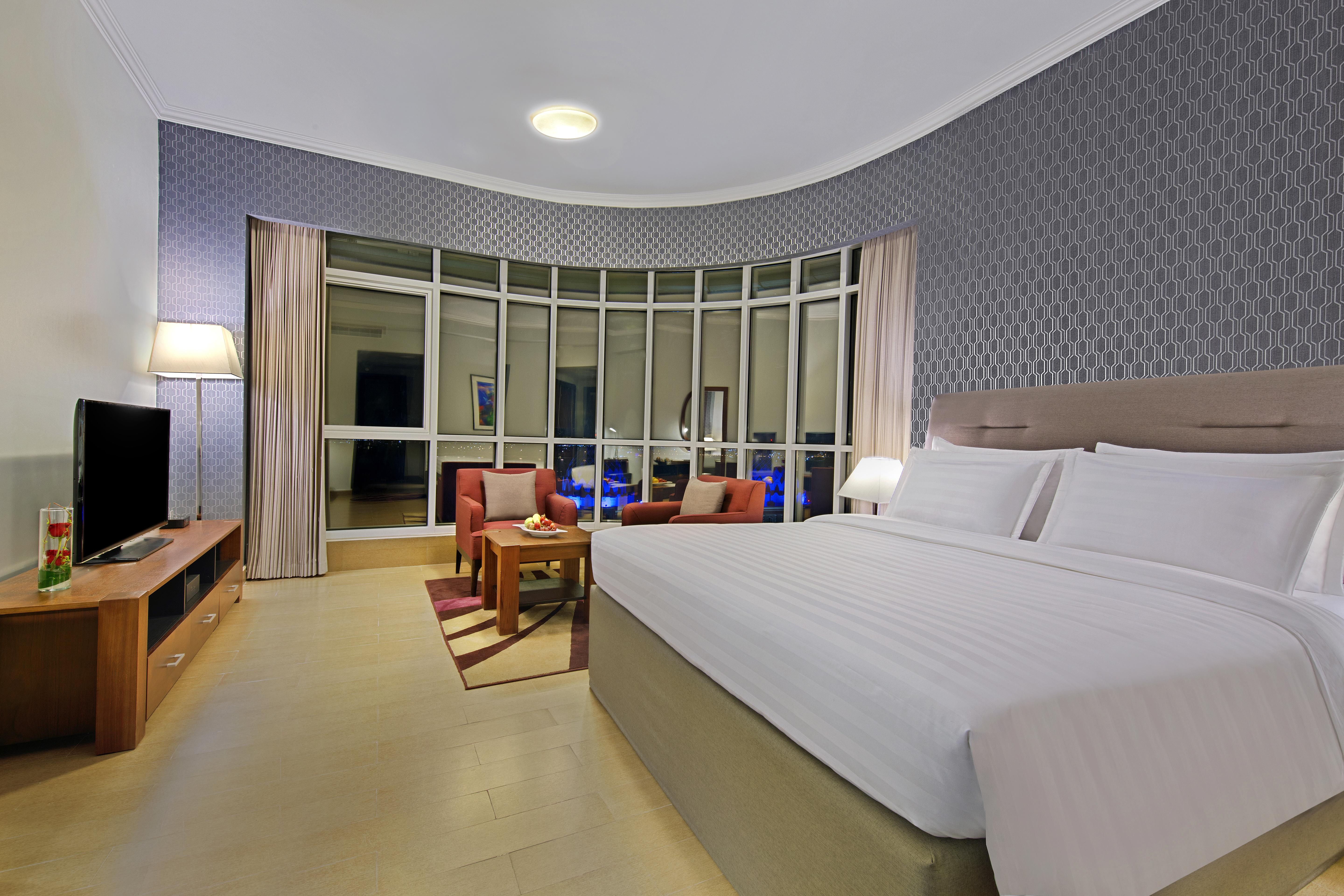 The Curve Hotel Doha Exterior photo